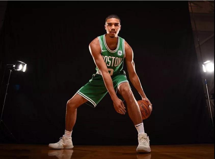 随着网球项 随着网球项