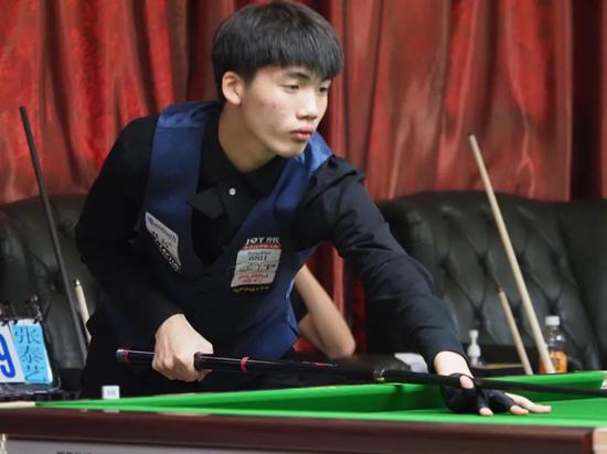 轻松成为完 轻松成为完