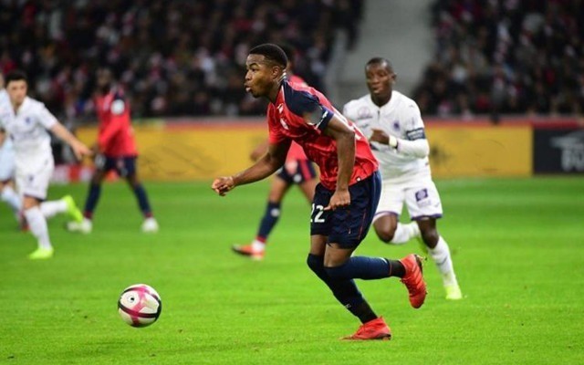 一场备受瞩 一场备受瞩