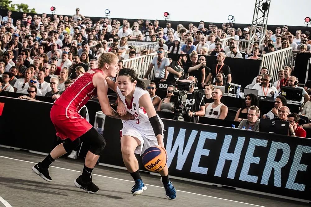 他们把大型 他们把大型