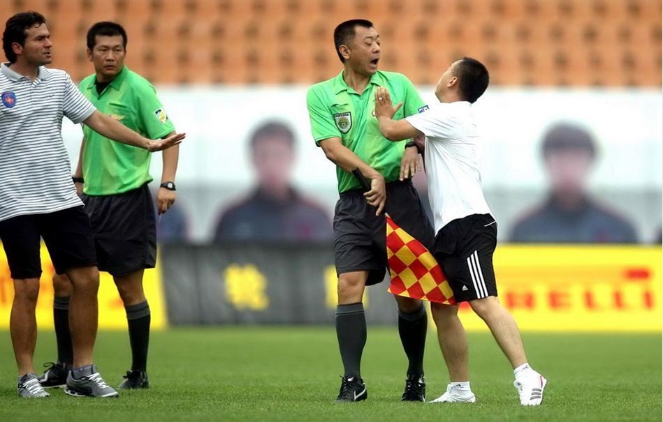 跨境监管趋 跨境监管趋